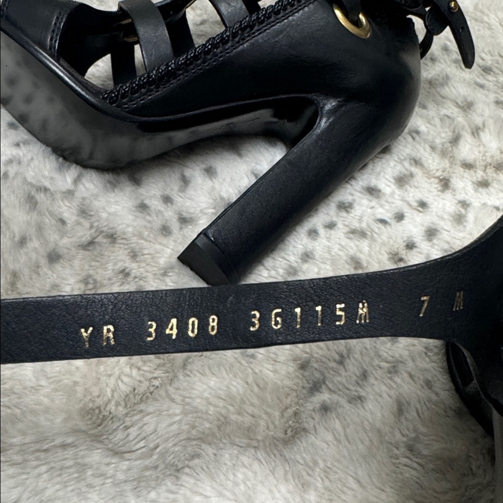 Salvatore Ferragamo Shyla Black Leather Cage Sandals Size 7 NWOB - Picture 7 of 9
